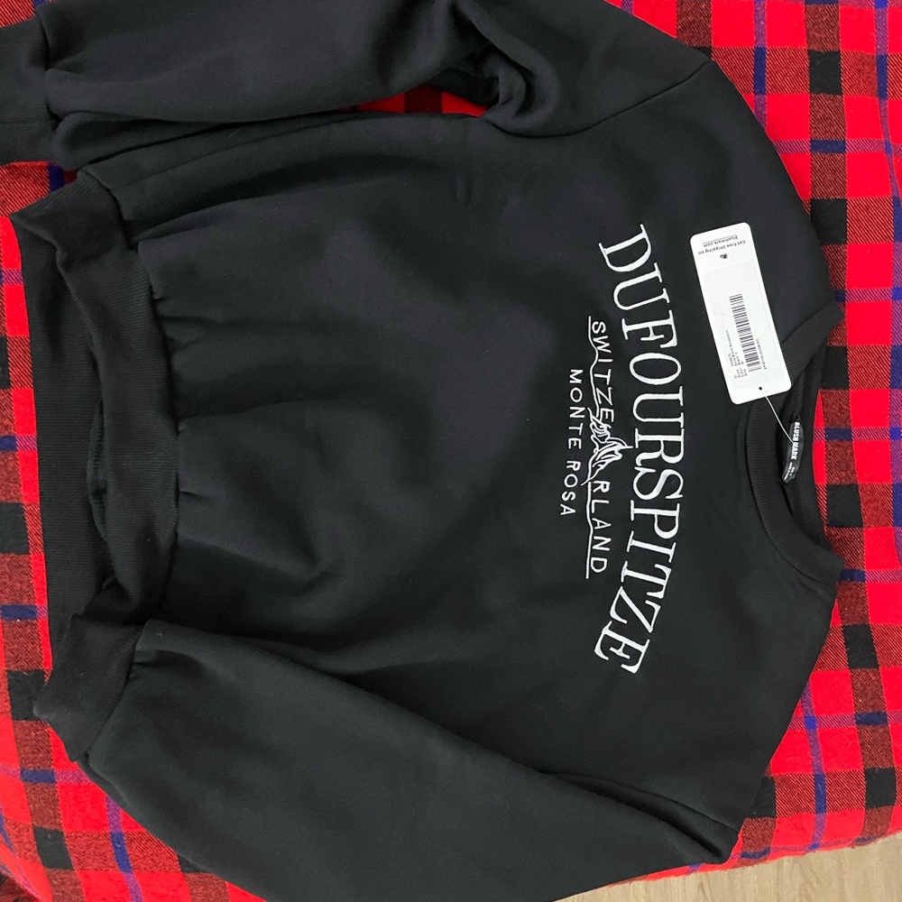 BlushMark black crewneck sweater